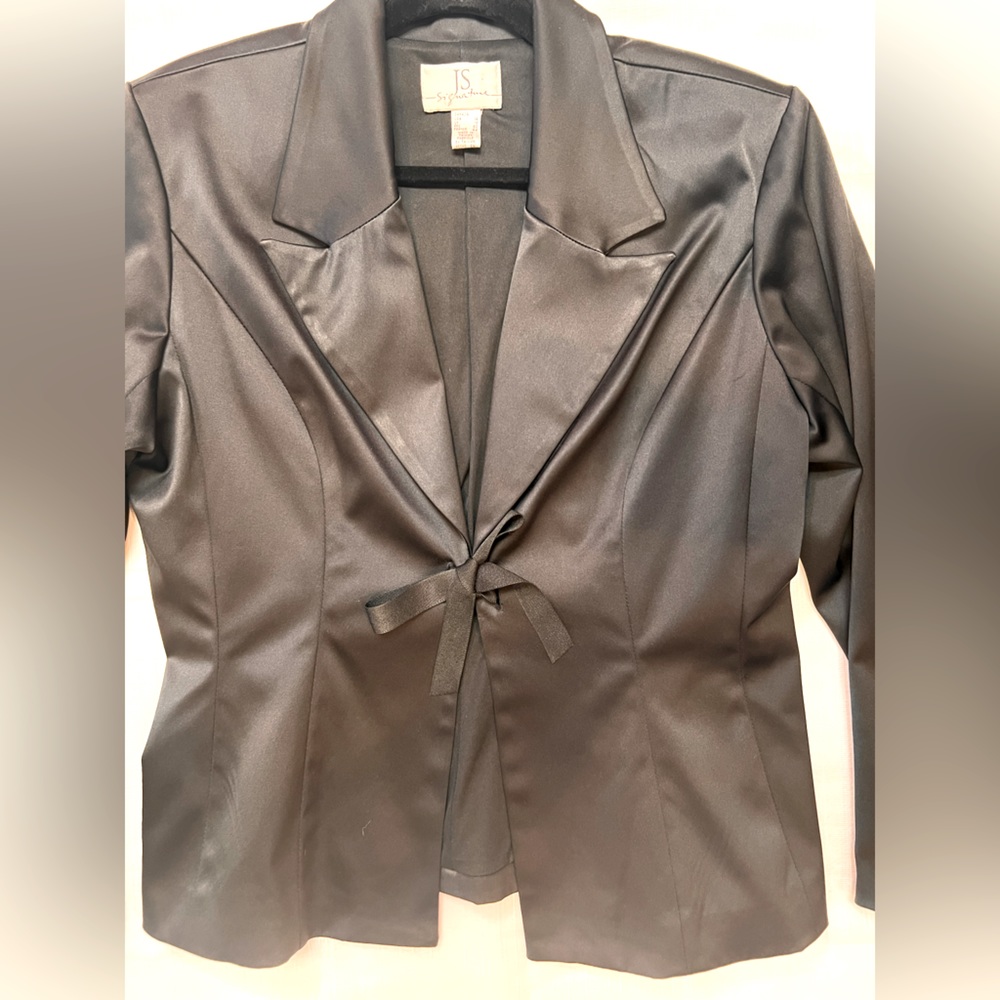 Satin, black, women’s blazer.